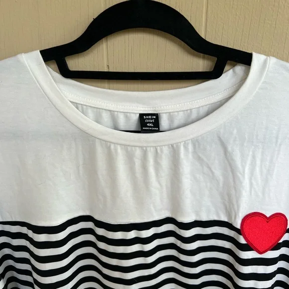 NWOT Plus Size Dress ❤️🤍🖤 - Picture 5 of 7